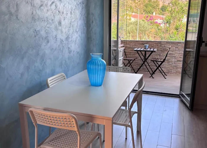 Zia Manuccia * פראייה א מארה